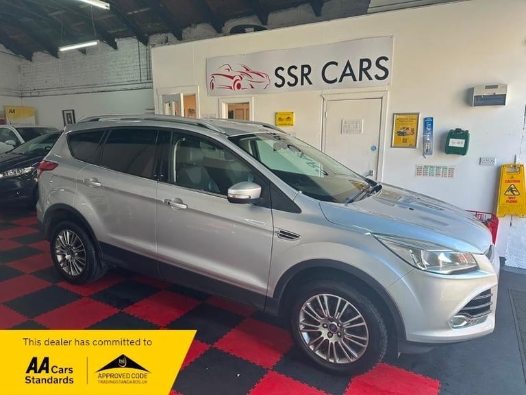 image for Ford Kuga 2.0 TDCi Titanium SUV 5dr Diesel Powershift AWD Euro 5 (163 ps)