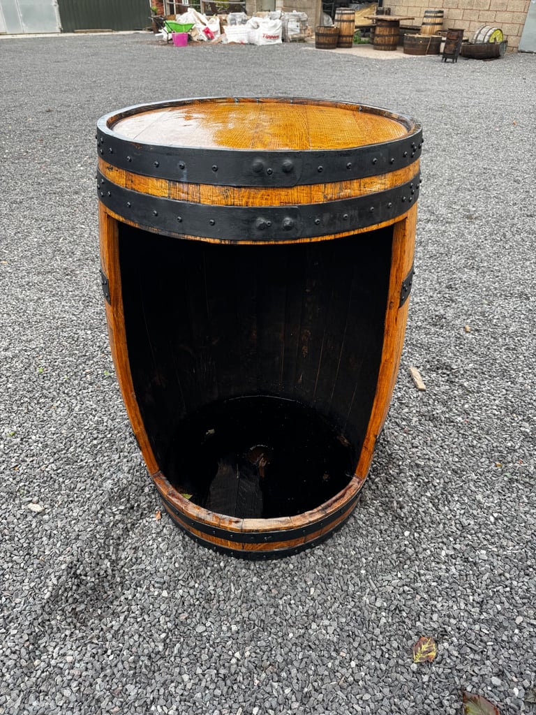 image for Whiskey oak barrel