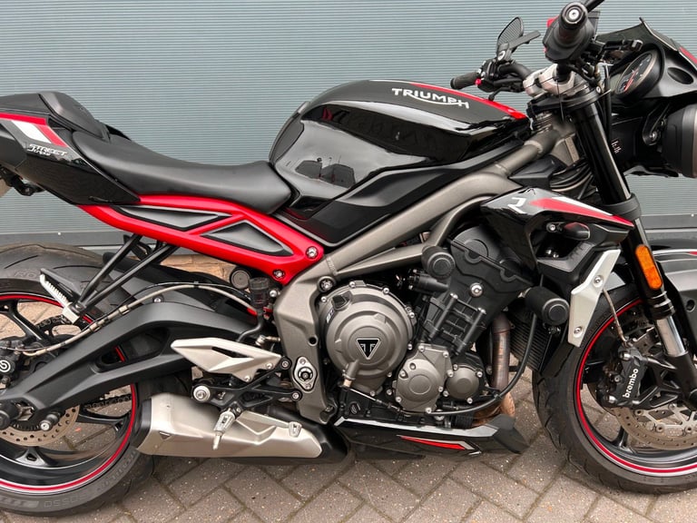2020 Triumph STREET TRIPLE R LRH Naked PETROL Manual