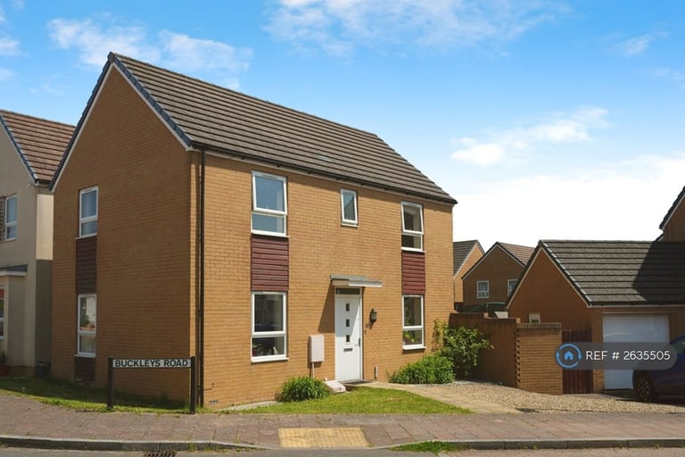 3 bedroom house in Buckleys Road, Patchway, Bristol, BS34 (3 bed) (#2635505)