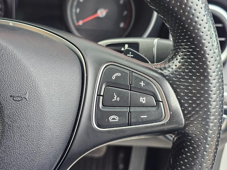 2015 Mercedes-Benz C-Class 2.0 C200 Sport (Premium) 7G-Tronic+ Euro 6 (s/s) 4dr SALOON Petrol Aut...