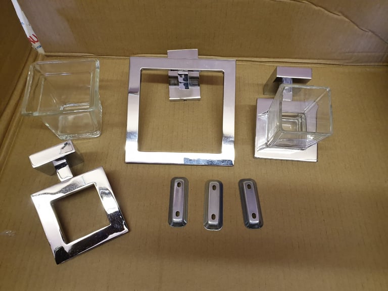Bathroom Chrome Square Towel Holder & Tumbler Holder