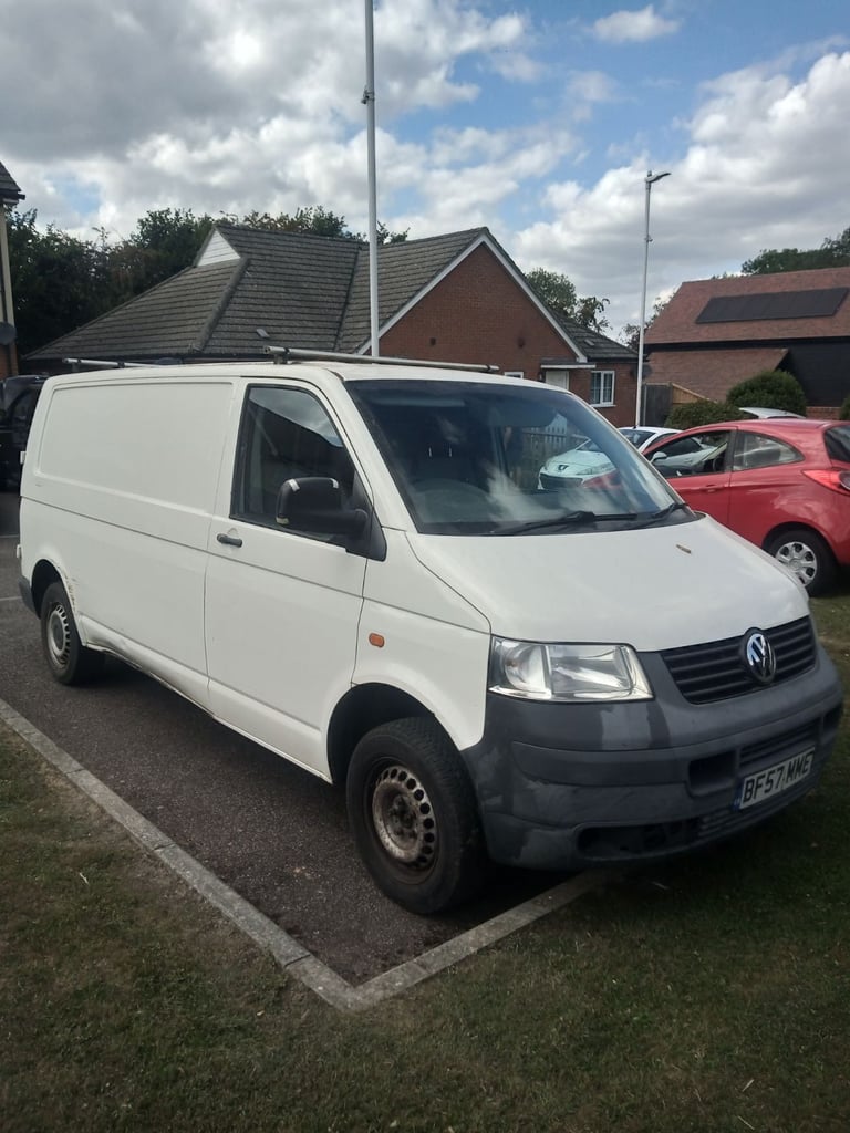 VOLKSWAGEN TRANSPORTER T32 TDI LWB