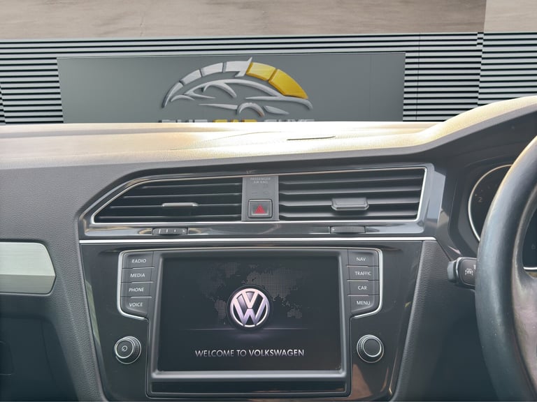 2016 Volkswagen Tiguan 2.0 TDi 150 SE Nav 5dr ESTATE Diesel Manual