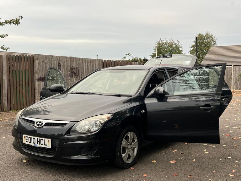 2010 Hyundai i30 1.6 CRDi Classic [2010] 5dr [90] HATCHBACK Diesel Manual