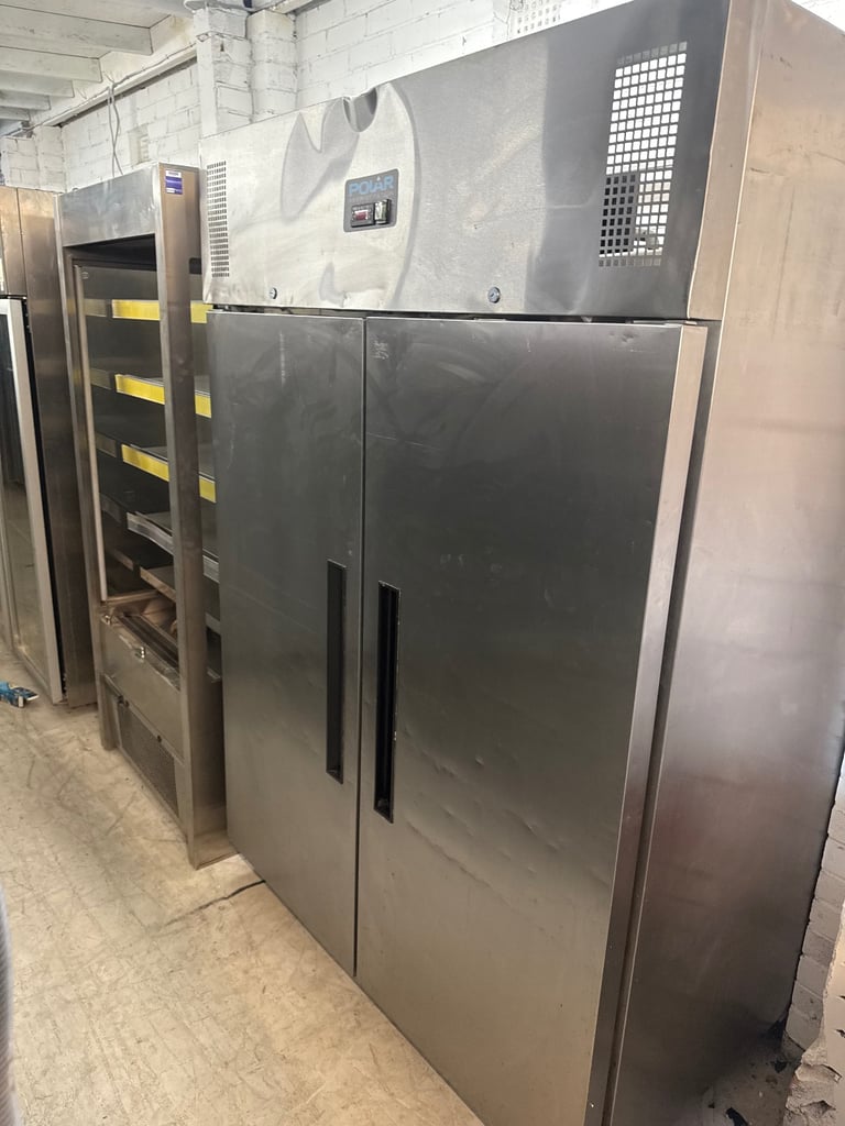 Commercial fridge freezer cafe shop restaurant takeaway display fridge cake 