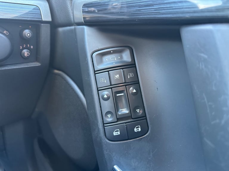 2009 Vauxhall Vectra 1.9 CDTi 16v Elite 5dr HATCHBACK Diesel Automatic