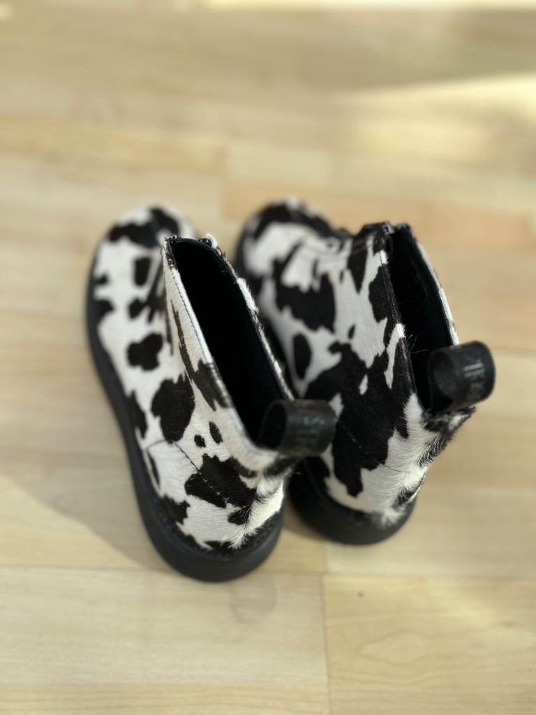 Russell & Bromley Bubbles Zip Front boot in Half Calf, UK Size 6.5 - Worn Once! 