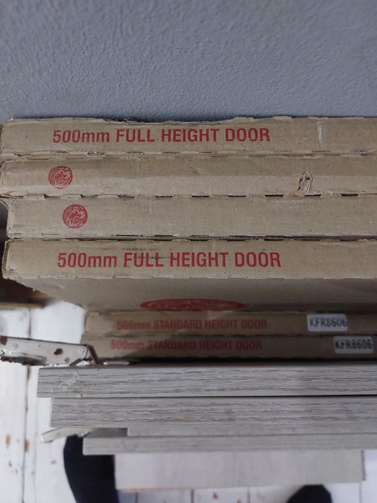 Full set of kitchen cupboard doors