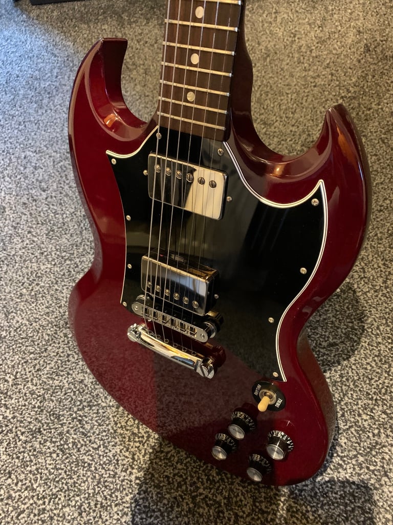 2006 Gibson SG w. Hard Case