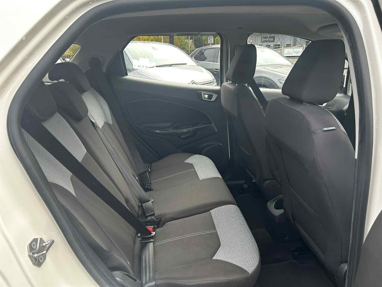 2015 Ford Ecosport 1.5 Zetec SUV 5dr Petrol Manual 2WD Euro 5 (112 ps) SUV Petrol Manual