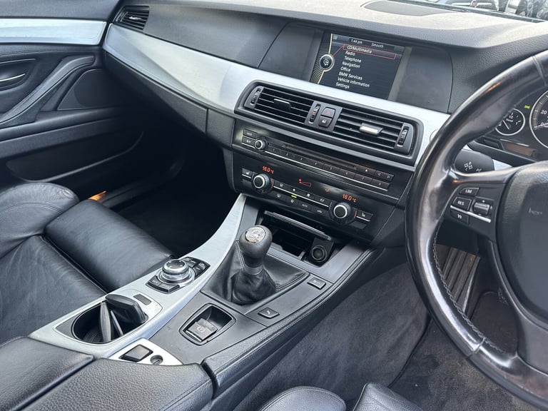 BMW 5 SERIES 2.0 520d M Sport Saloon 2011