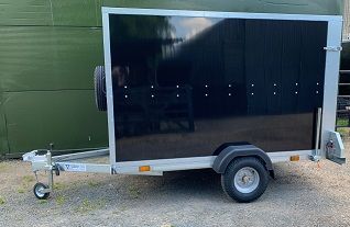 Box Trailer with Ramp in Black or White - Tickners Single Axle 8' x 5' x 5'