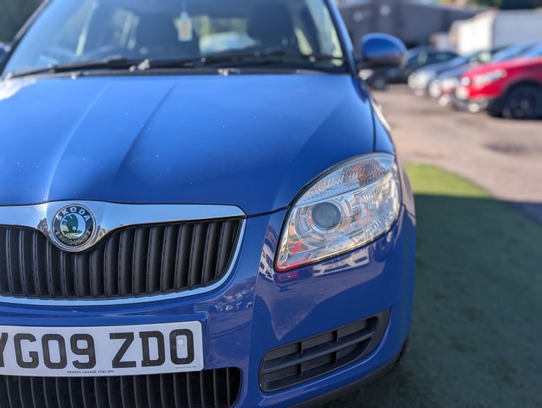 2009 Skoda Fabia 1.2 HTP 12V 2 5dr HATCHBACK Petrol Manual
