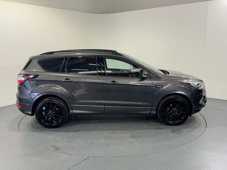  Ford Kuga T EcoBoost ST-Line X SUV Petrol Manual
