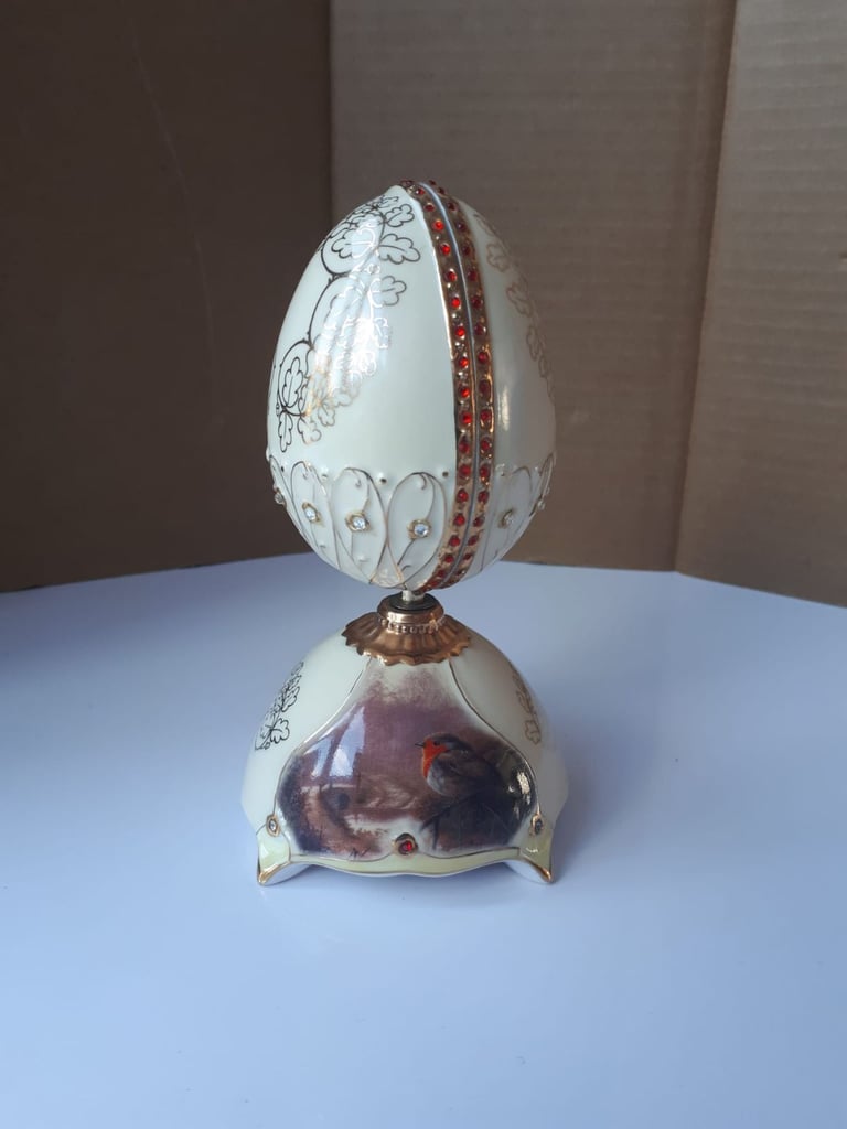 Unique Jewel Of Nature Musical Egg Robin Christmas Present Gift Living Room Decor Collectible