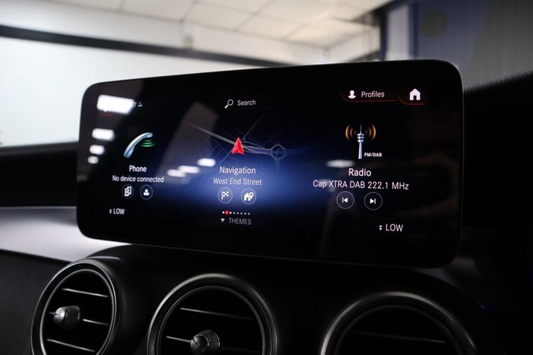 2020 MERCEDES-BENZ GLC 2.0 GLC300D AMG LINE (PREMIUM) SUV 5DR DIESEL G-TRONIC+ 4