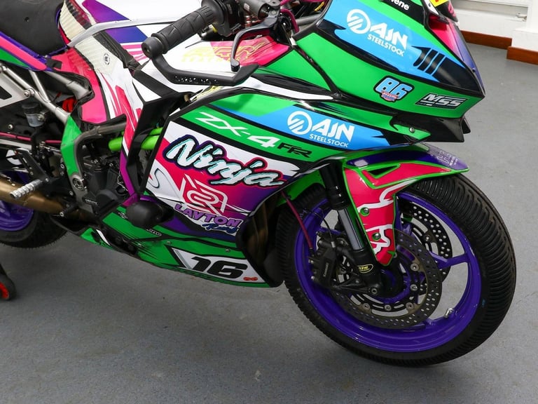 2024 Kawasaki Ninja ZX-4RR Junior Supersport Race Bike. MSS Built. £10,995