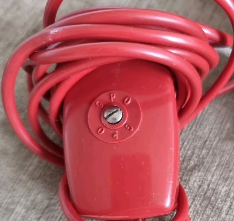 Vintage 1970s Red GPO Retro Telephone 706 F