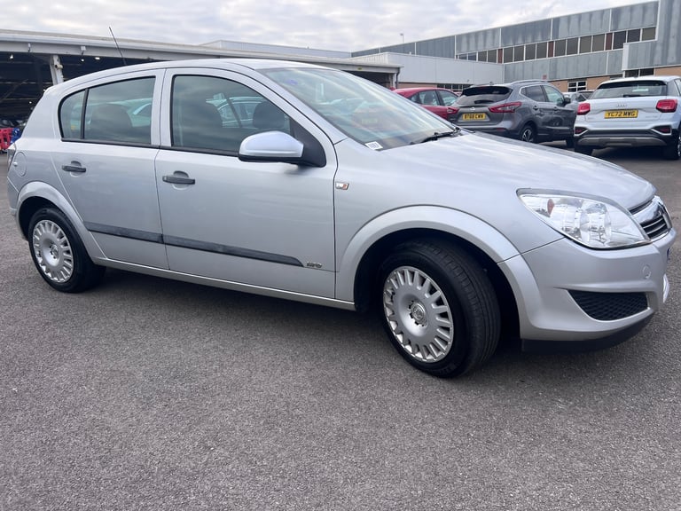 image for Vauxhall, ASTRA, Hatchback, 2008, Manual, 1364 (cc), 5 doors