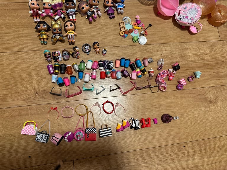 Reduced to £140 all Lol toys