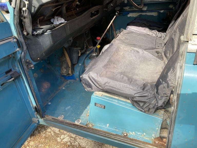 1969 Land Rover SERIES 11 2A 2286cc DIESEL 88" SWB CANVAS / RAG TOP (CLASSIC CAR