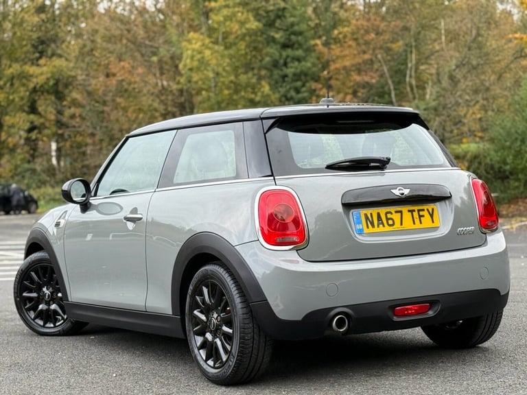 2017 67 MINI HATCH 1.5 COOPER HATCHBACK 3DR PETROL AUTO EURO 6 (S/S) (136 PS)