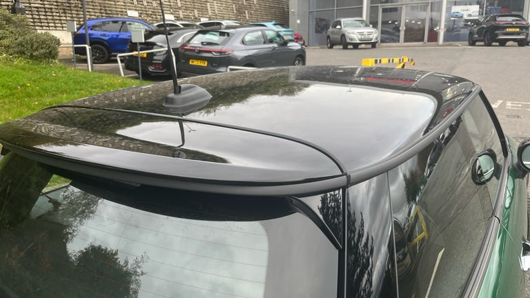 2020 MINI Hatch 135kW Cooper S Level 2 33kWh 3dr Auto Electric Hatchback Hatchback Electric Autom...