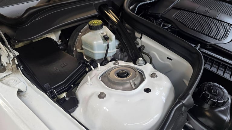  Mercedes-Benz E-Class 3.5 AUTO AMG LINE E350 AVANTGARDE Petrol Automatic