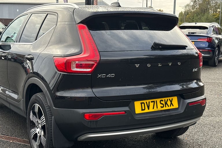 2021 Volvo XC40 2.0 B4 MHEV Inscription Auto AWD Euro 6 (s/s) 5dr SUV PETROL Automatic