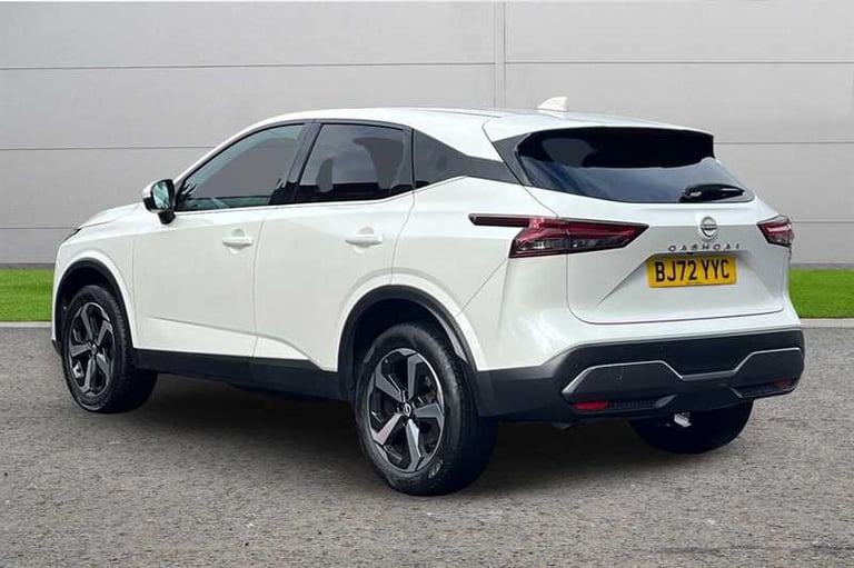 2022 Nissan Qashqai 1.3 DIG-T MH N-CONNECTA 5DR Hatchback Petrol Manual