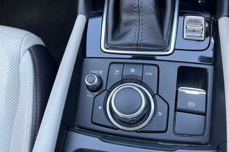 2017 Mazda Mazda3 2.0 Sport Nav 5dr Auto HATCHBACK PETROL Automatic