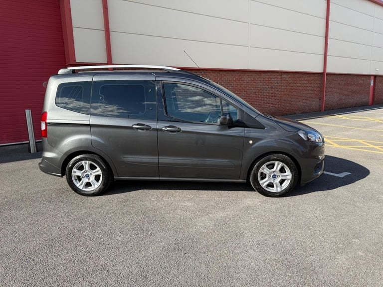 2019 Ford Tourneo Courier 1.5 TDCi Zetec Euro 6 5dr MPV Diesel Manual