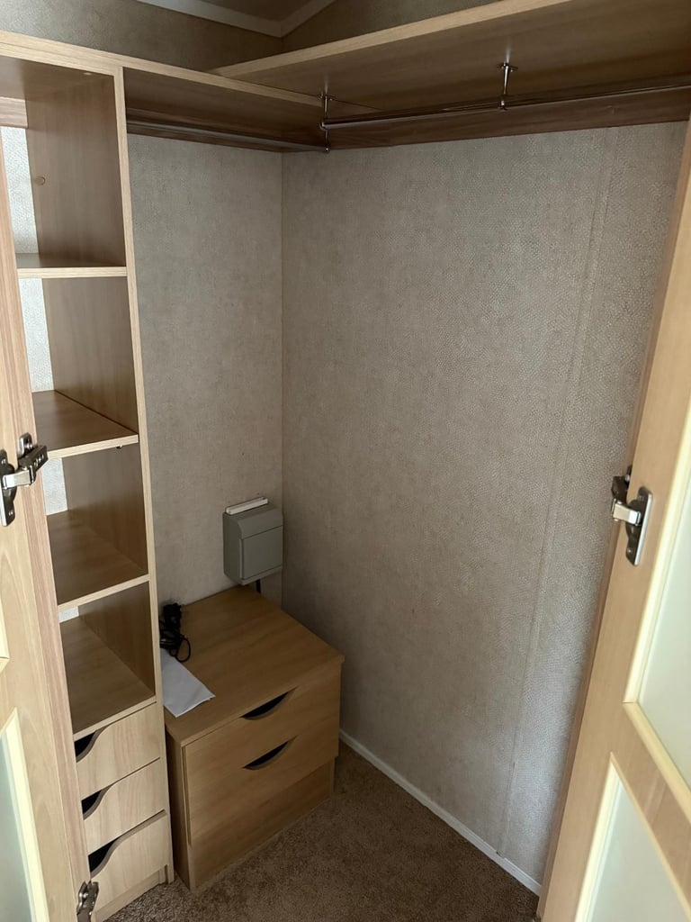 LUXURY 2 BED CARAVAN FOR SALE OFF SITE 41FT X 12.5FT DOUBLE GLAZED & HEATED