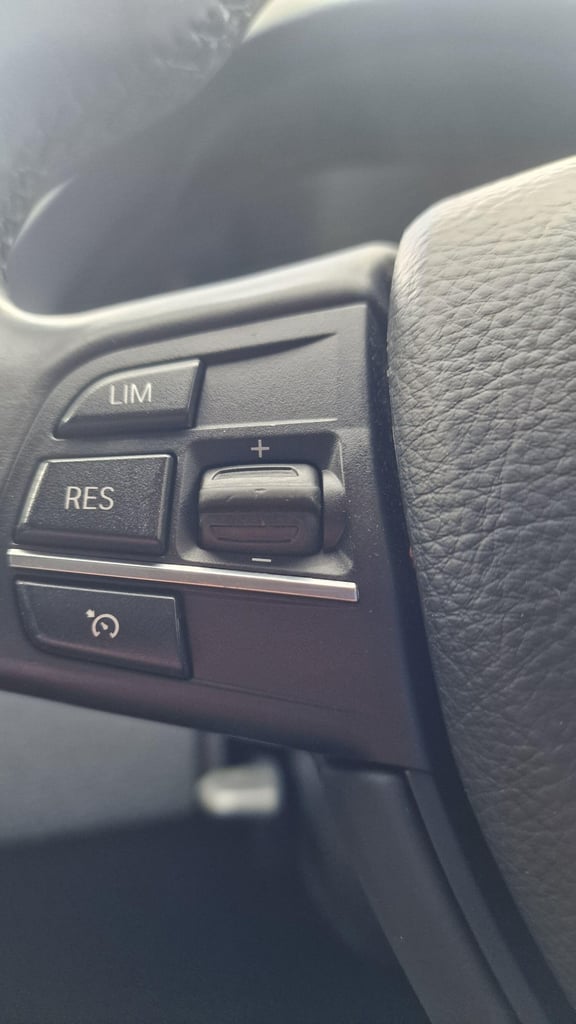 2013 BMW 5 Series 520d M Sport 4dr Step Auto [Start Stop] SALOON DIESEL Automatic