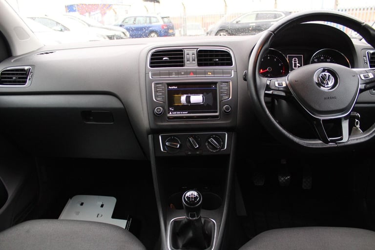 2016 Volkswagen Polo 1.2 TSI BlueMotion Tech Match Euro 6 (s/s) 5dr HATCHBACK Petrol Manual