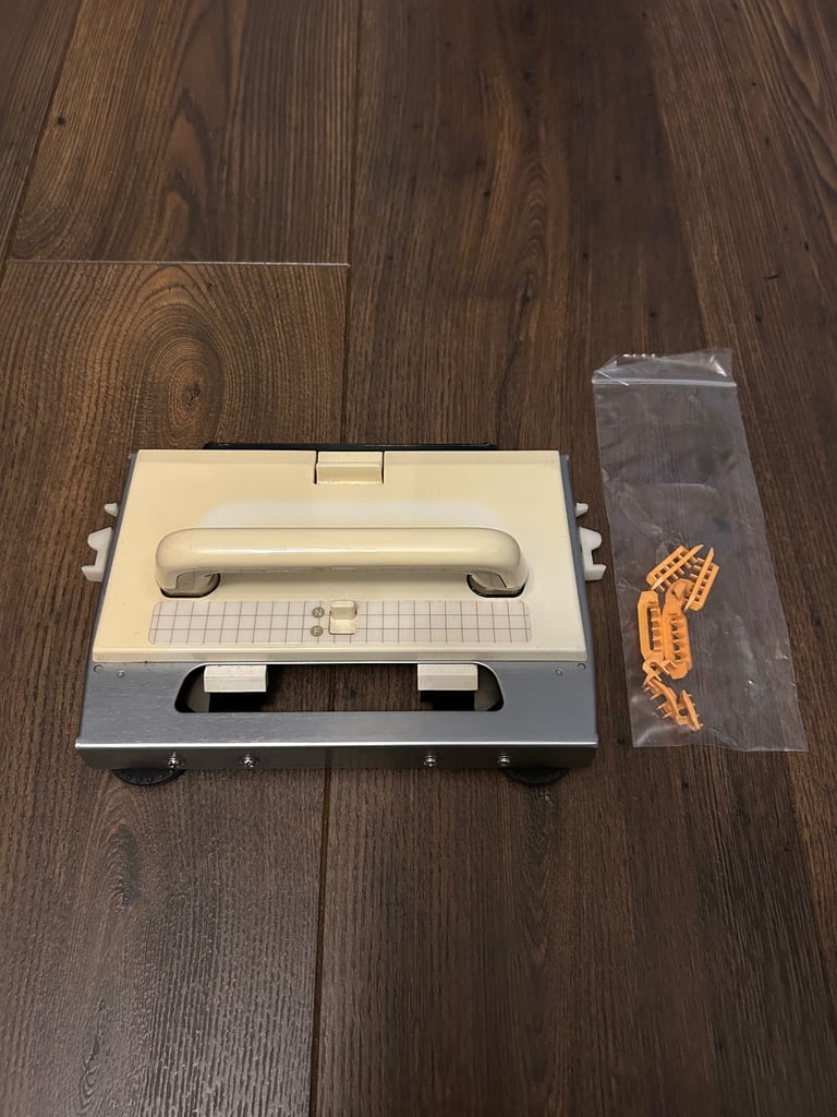image for Brother Lace Carriage – Genuine Brother Knitting Machine Accessory