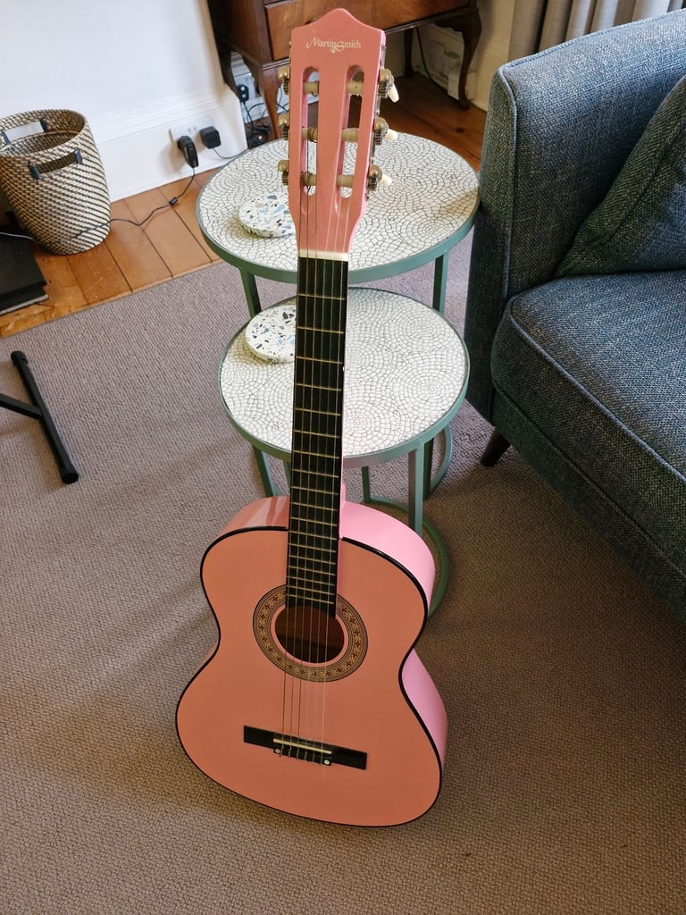 Guitar, Martin Smith 3/4 size, Pink, VGC.