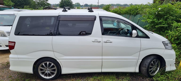 TOYOTA ALPHARD ROOF RACK TO FIT 2002 - 2008 MODEL IN STOCK