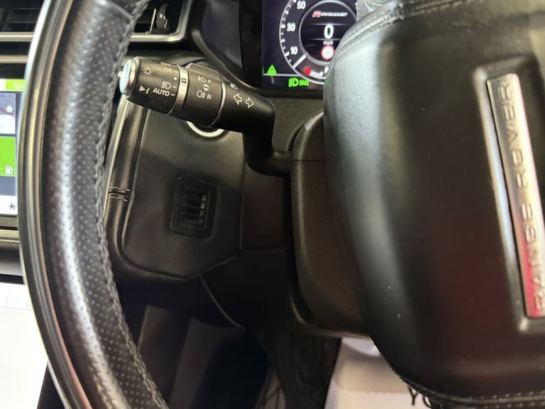 2018 Land Rover Range Rover Velar 2.0 D240 R-Dynamic HSE SUV 5dr Diesel Auto 4WD Euro 6 (s/s) (24...