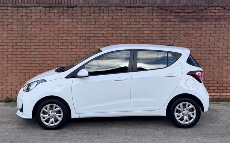 2017 Hyundai i10 1.0 SE 5dr HATCHBACK PETROL Manual