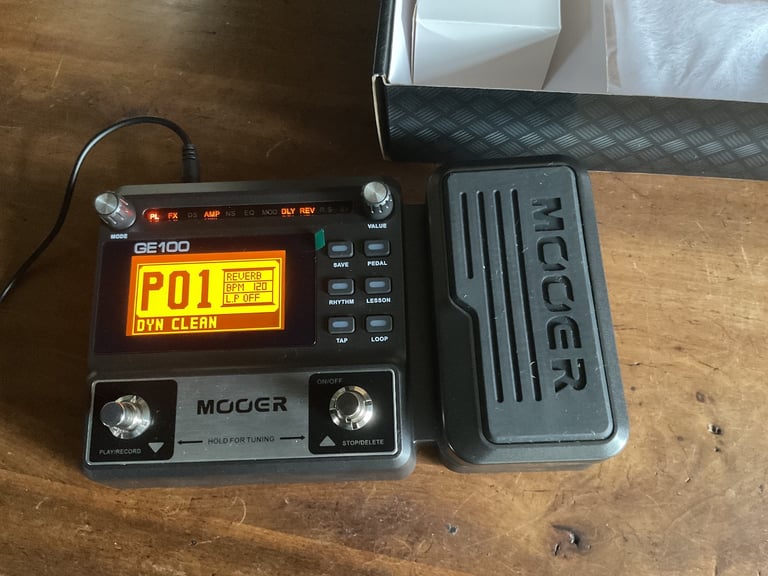 Yamaha AEX500 (plus freebie)