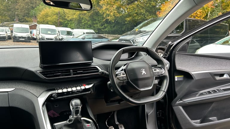 2022 Peugeot 3008 1.2 PureTech Allure Premium + SUV 5dr Petrol Manual Euro 6 (s/s) (130 ps) SUV P...