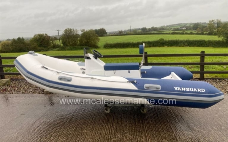 Vanguard DR400 4.0m Rib Boat &Console Only
