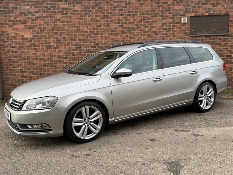 2014 Volkswagen Passat 2.0 TDI Bluemotion Tech Executive Style 5dr ESTATE Diesel Manual