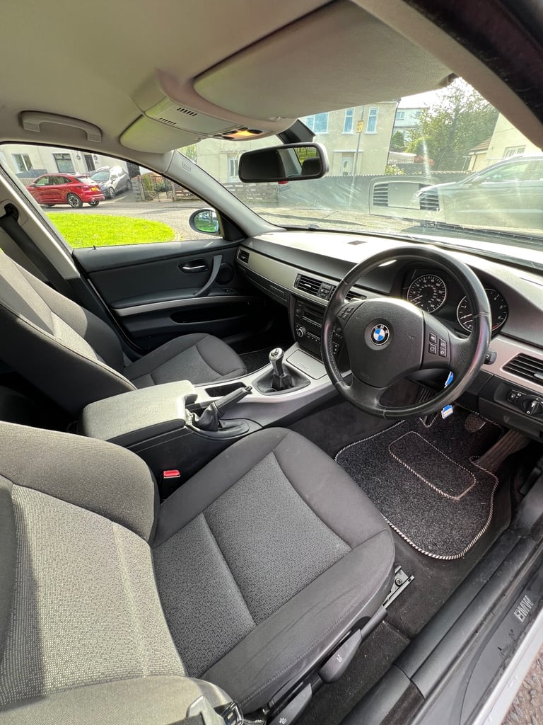 BMW, 3 SERIES, Saloon, 2007, Manual, 1995 (cc), 4 doors