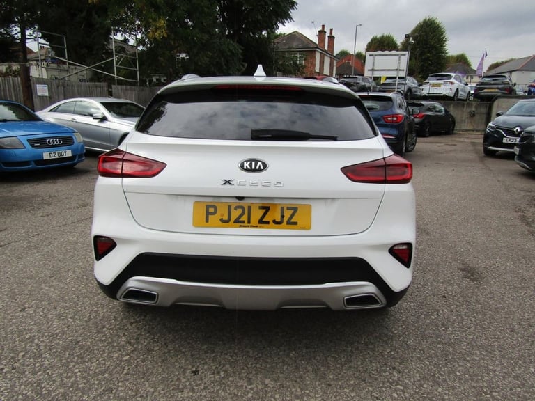 2021 21 KIA XCEED 1.0 T-GDI 3 SUV 5DR PETROL MANUAL EURO 6 (S/S) (118 BHP)