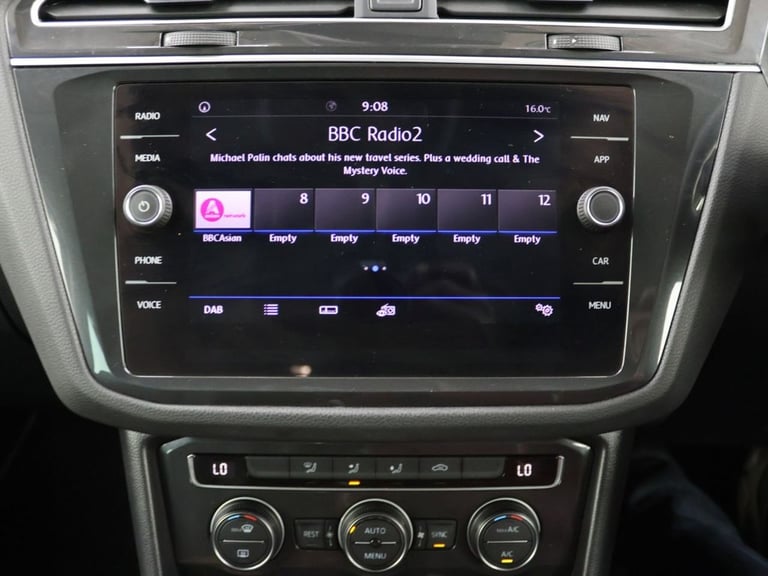 2020 Volkswagen Tiguan 2.0 TDI Match SUV 5dr Diesel Manual Euro 6 (s/s) (150 ps) Diesel Manual