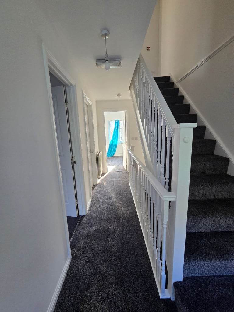 Exceptional 5-Bed, 3-Bath Home in a Premier Transport Hub Location