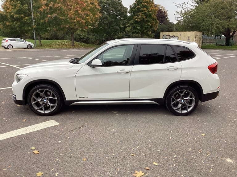 2013 BMW X1 xDrive 18d xLine 5dr ESTATE Diesel Manual